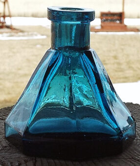 slider - tealblueumbrellaink